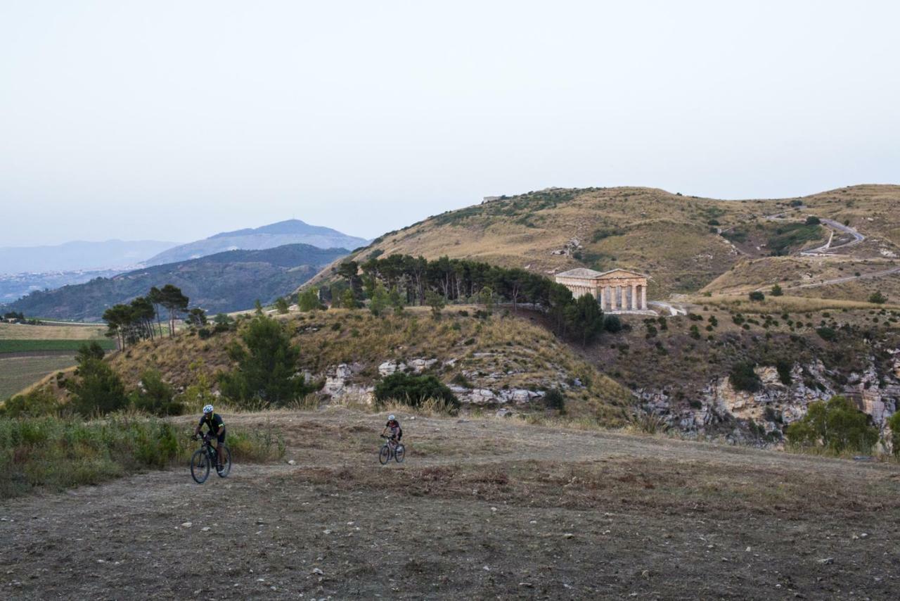 كالاتافيمي La Dimora Di Segesta B&B المظهر الخارجي الصورة